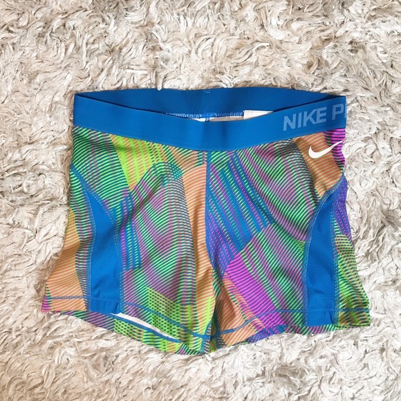Nike Pro Drifit Colorful Shorts 